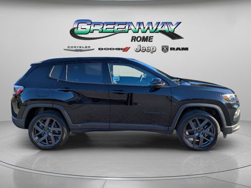 New 2026 Jeep Compass Latitude AWD/4WD image 8