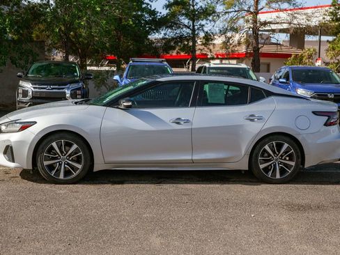 Used 2020 Nissan Maxima 3.5 SL w/ Illumination Package FWD image 8