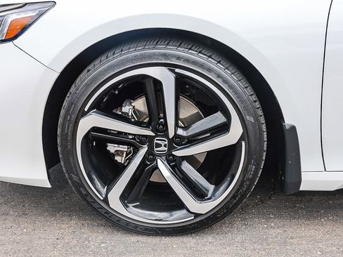 Certified 2022 Honda Accord Sport image 27