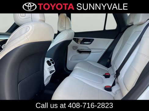Used 2026 Mercedes-Benz GLC 300 image 5