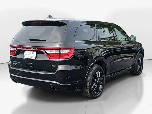 Used 2023 Dodge Durango GT image 3