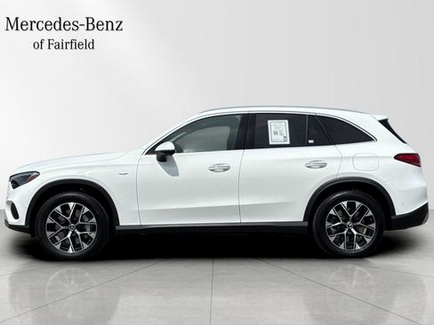 Used 2025 Mercedes-Benz GLC 350e 4MATIC image 5