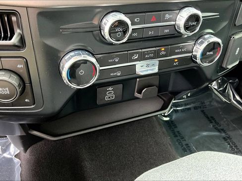 Certified 2025 Ford F150 XLT w/ Equipment Group 301A Standard AWD/4WD image 19