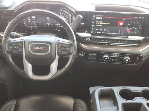 Used 2025 GMC Sierra 1500 SLT AWD/4WD image 27