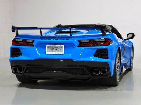 Used 2022 Chevrolet Corvette Stingray Convertible w/ 1LT RWD image 5