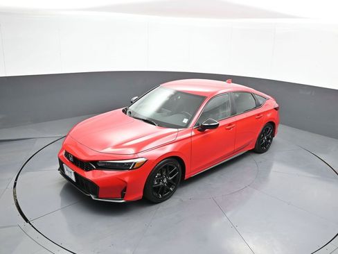 Certified 2025 Honda Civic Sport image 32