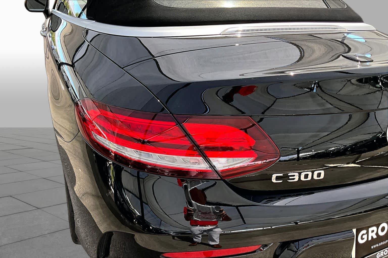 Used 2019 Mercedes-Benz C 300 4MATIC Cabriolet image 25