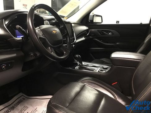 Used 2020 Chevrolet Traverse Premier w/ LPO, 'HIT The Road' Package AWD/4WD image 24