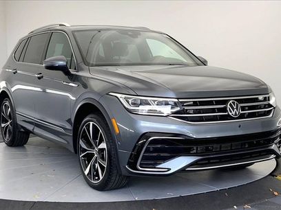Certified 2022 Volkswagen Tiguan SEL R-Line