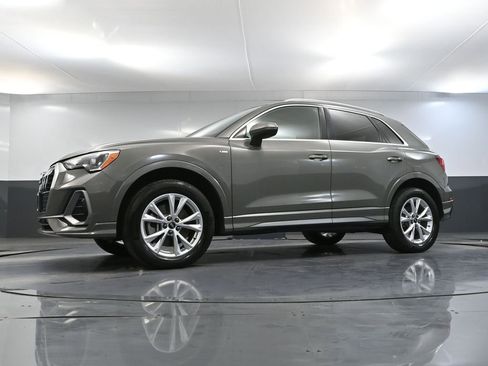 Used 2022 Audi Q3 2.0T Premium AWD/4WD image 52