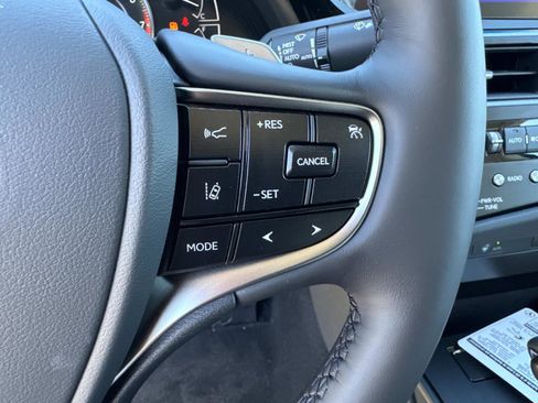 New 2025 Lexus ES 350 w/ Premium Package image 28