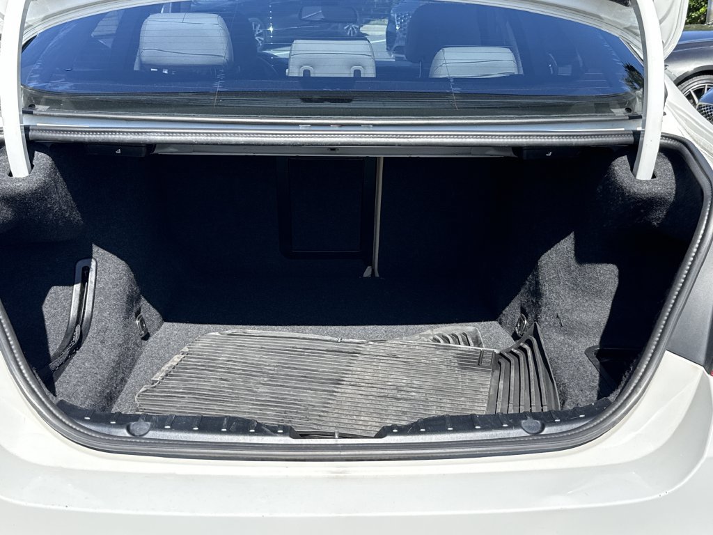 Used 2016 BMW 528i Sedan RWD image 31