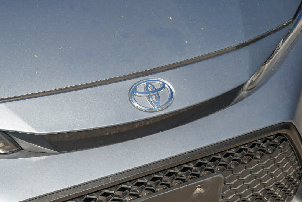 Used 2021 Toyota Corolla SE w/ Carpet Mat Package (TMS) FWD image 4