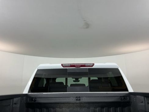 Used 2020 GMC Sierra 1500 AT4 w/ Off-Road Performance Package AWD/4WD image 10