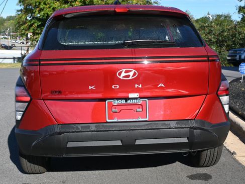 New 2026 Hyundai Kona SE image 7