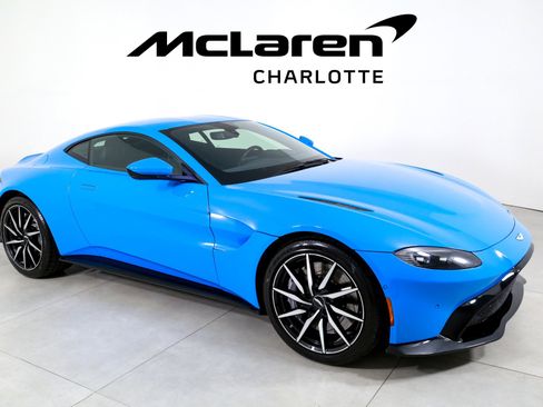 Used 2020 Aston Martin V8 Vantage Coupe image 2