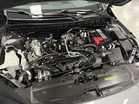 Used 2023 Nissan Altima 2.5 SV FWD image 24