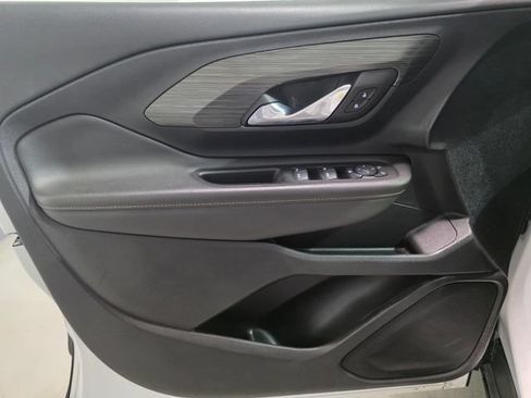 Certified 2020 GMC Terrain SLT FWD image 9