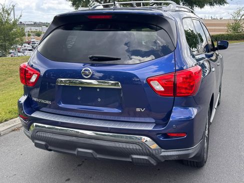 Used 2018 Nissan Pathfinder SV FWD image 44