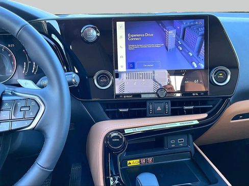 New 2026 Lexus NX 350 AWD image 6