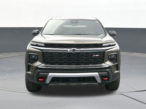 Used 2024 Chevrolet Traverse Z71 w/ Enhanced Driving Package image 24