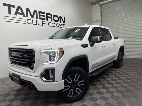 Used 2021 GMC Sierra 1500 AT4 w/ Technology Package image 1