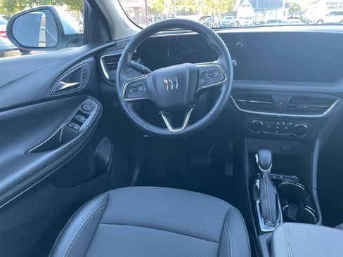 Used 2025 Buick Encore GX Preferred image 32