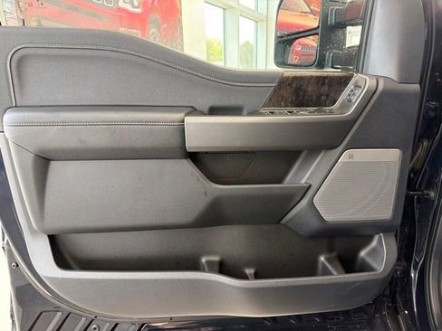 Certified 2025 Ford F250 Lariat w/ Lariat Ultimate Package AWD/4WD image 24