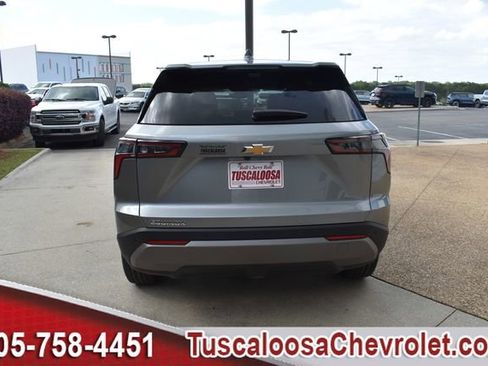 New 2026 Chevrolet Equinox LT w/ Safety and Technology Package FWD image 8
