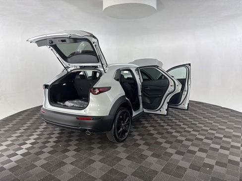 New 2025 MAZDA CX-30 AWD 2.5 S w/ Select Sport Pkg image 13