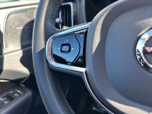 Certified 2023 Volvo XC60 B5 Plus image 26