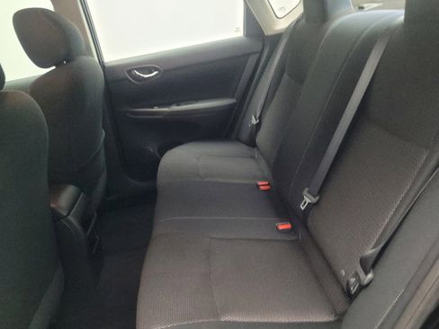 Used 2019 Nissan Sentra S w/ Appearance Package image 18