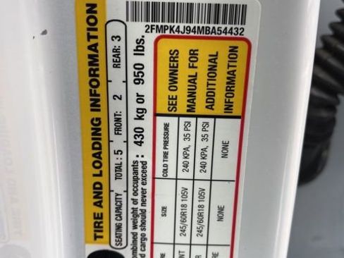 Used 2021 Ford Edge SEL w/ Cargo Accessory Package image 20