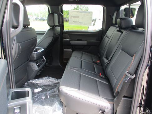 Used 2025 Ford F150 Lariat w/ Equipment Group 502A High AWD/4WD image 21