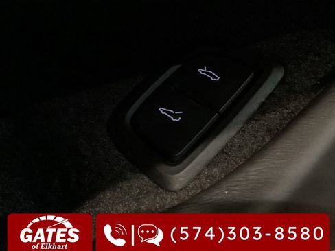 Used 2021 Chevrolet Corvette Stingray Premium Cpe w/ Z51 Performance Package image 26