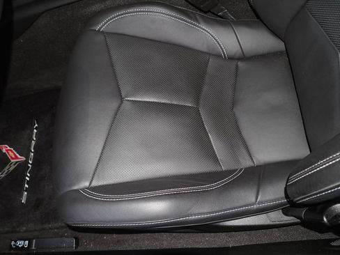 Used 2023 Chevrolet Corvette Stingray Preferred Cpe w/ Engine Appearance Package image 25