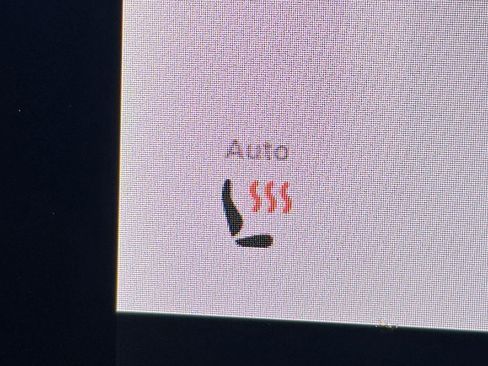 Used 2018 Tesla Model 3 Long Range image 24