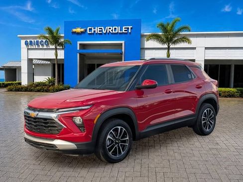 New 2026 Chevrolet TrailBlazer LT w/ Convenience Package FWD image 3