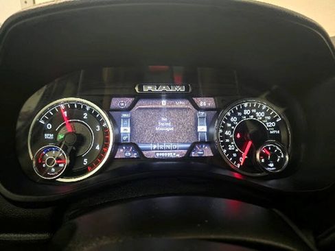 Used 2023 RAM 2500 Laramie AWD/4WD image 14