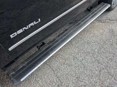 Used 2018 GMC Yukon Denali w/ Denali Ultimate Package image 55