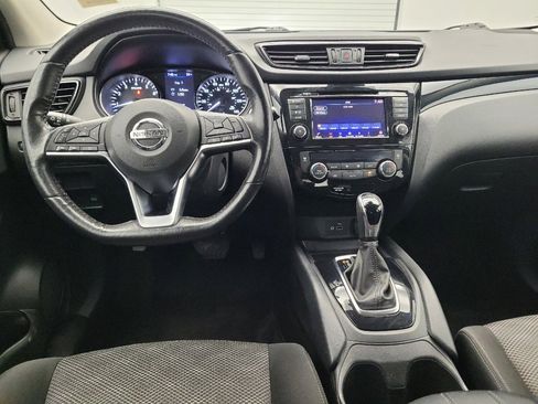 Used 2019 Nissan Rogue Sport SV w/ All-Weather Package image 22