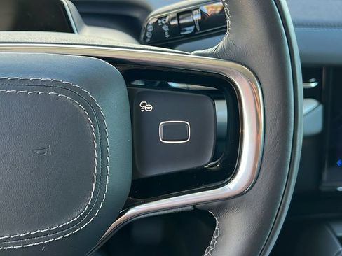New 2025 Lincoln Navigator Reserve AWD/4WD image 11