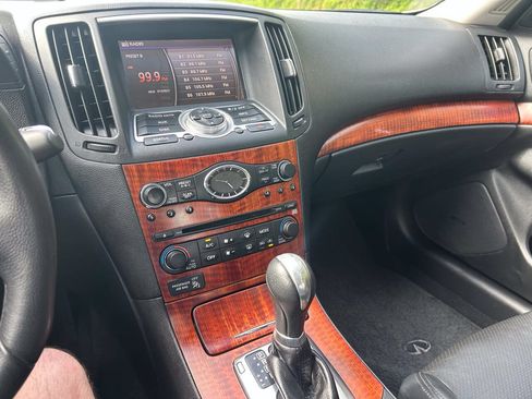 Used 2009 INFINITI G37 x Sedan w/ Premium Pkg AWD/4WD image 23
