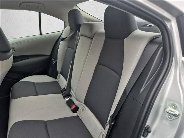 Used 2024 Toyota Corolla LE FWD image 18