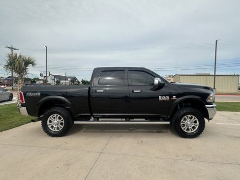 Used 2017 RAM 2500 Laramie w/ Convenience Group AWD/4WD image 6