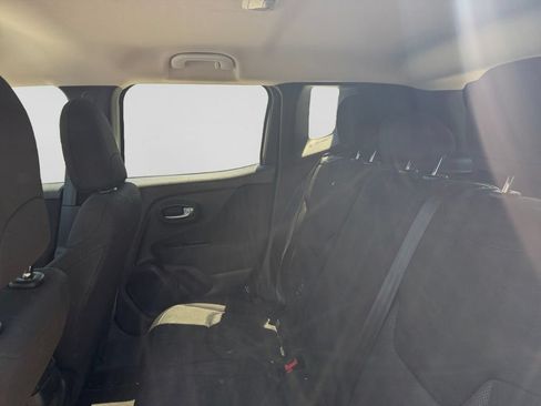 Used 2020 Jeep Renegade Sport FWD image 14