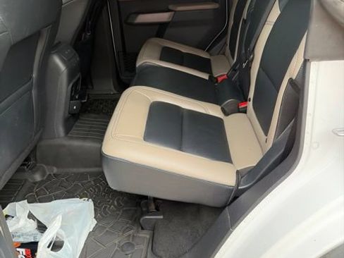 Used 2023 Ford Bronco Wildtrak AWD/4WD image 2