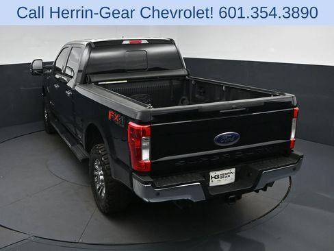 Used 2019 Ford F250 Lariat w/ Lariat Ultimate Package AWD/4WD image 33