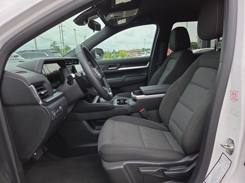 Used 2026 GMC Terrain Elevation FWD image 10