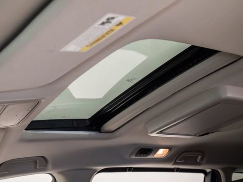Used 2026 Honda Odyssey Touring image 9